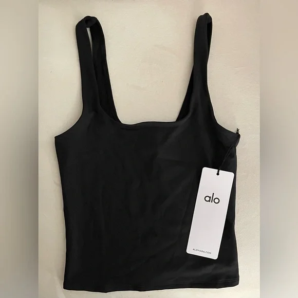 Alo Yoga NWT Softsculpt Precision Tank Top in Black Size S